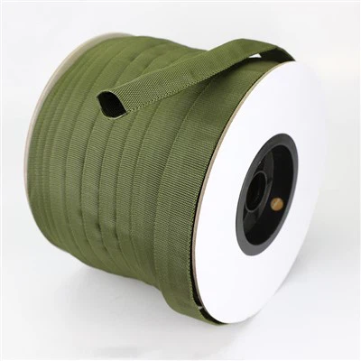 Istrixxi tan-najlon tubulari